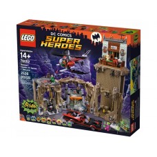 76052 SUPER HEROES Batman Classic TV Series - Batcave 